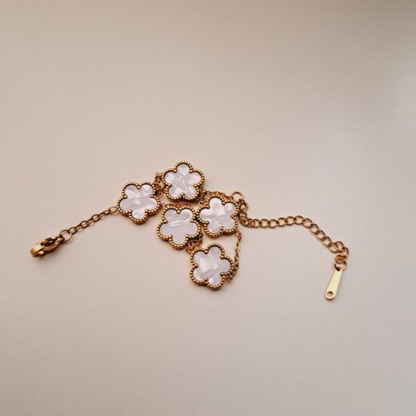 Pulsera de Trébol con forma de Flor